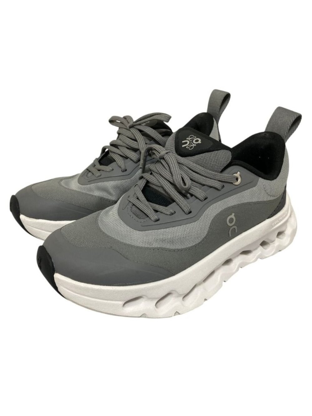 Loewe on Running Cloudtilt 2 Sneakers US 6 Gray